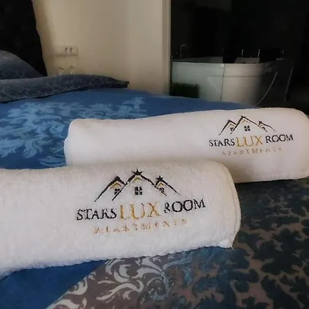 Stars Lux Apartment *